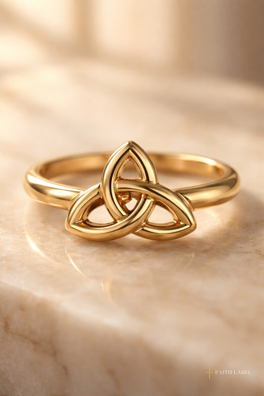 Trinity Knot Ring