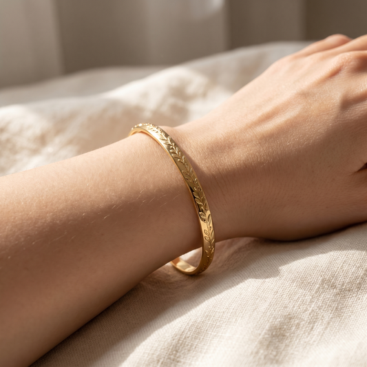 olive-branch-bracelet lifestyle